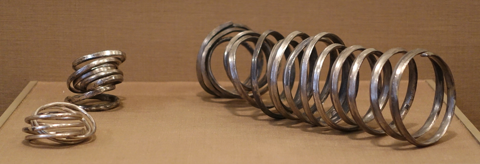 money-rings